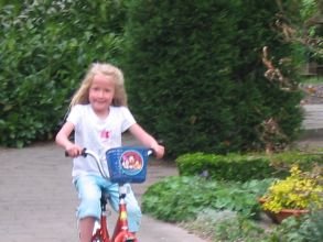 We fietsen zonder zijwieltjes !!